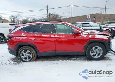 2022 Hyundai Tucson Sel z USA, uszkodzony, nr VIN 5NMJB3AE5NH067680
